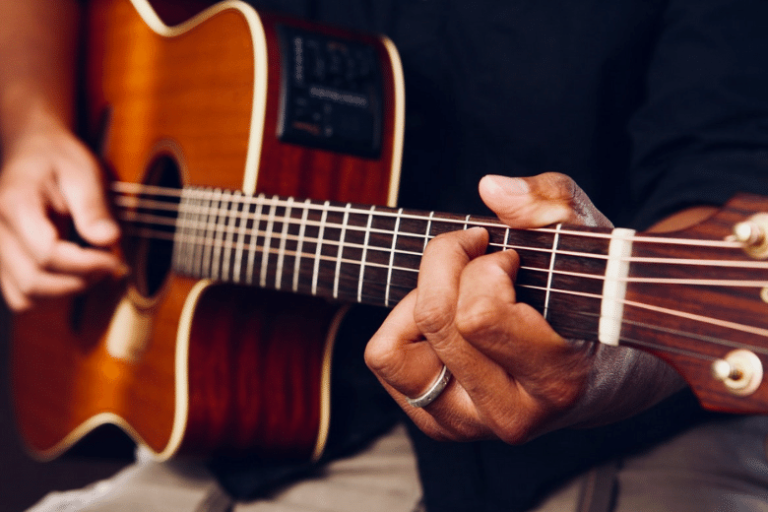 acoustic guitars for fingerstyle