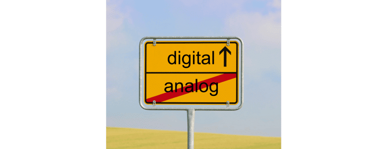digital vs analog vibrato
